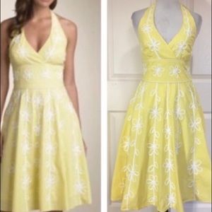Beautiful yellow White Tag Lilly Pulitzer EUC